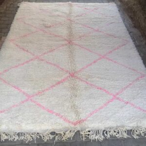 Tapis Beni-Ouarain, losange rose - 150 x 250 cm